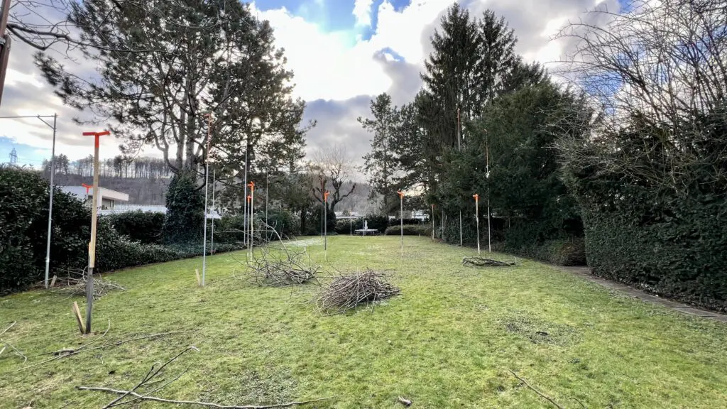 abgestecktes Bauland für die New England Villa in Rheinfelden.