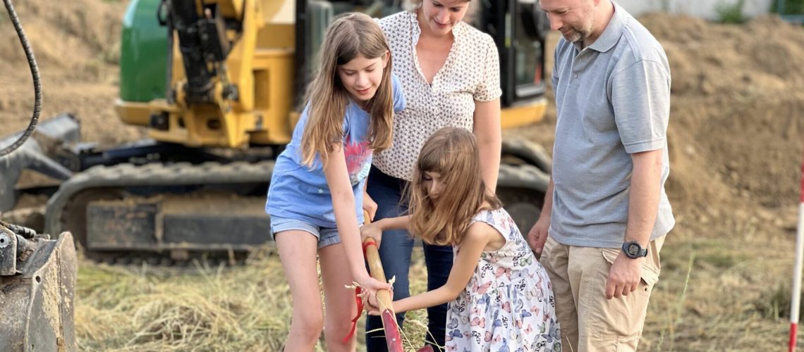 Spatenstich Schwedenhaus Rheinklingen
